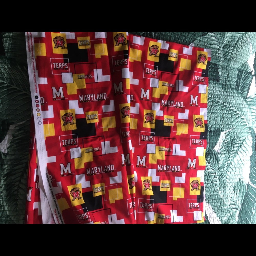 NW UNIVERSITY OF MARYLAND HANDMADE RUNNER 42”x22” - Picture 8 of 8